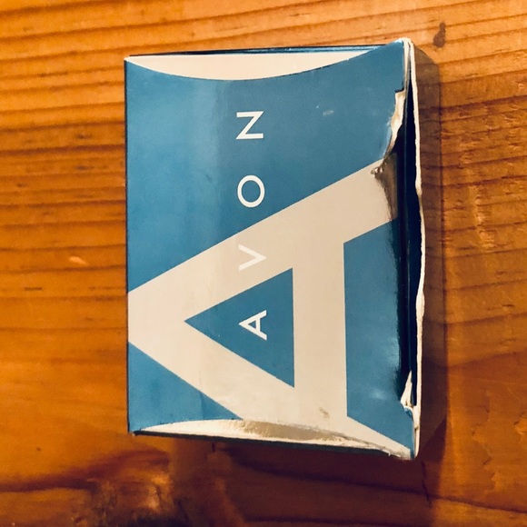 Avon Crystal Rhinestone Chandelier Earrings - Picture 4 of 4